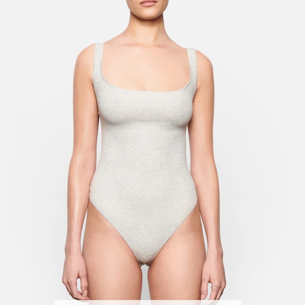 SKIMS - COTTON RIB BODYSUIT - NWT grey